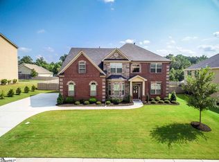 15 Sandusky Ln, Simpsonville, SC 29680