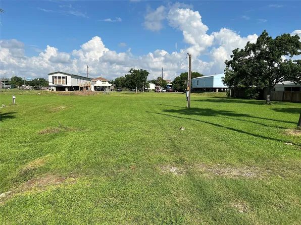 Lots 41 42 16th St Lot 41-42, Dickinson, TX 77539