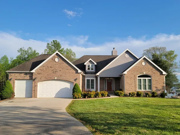 260 Royal Crest Dr, Spring City, TN 37381