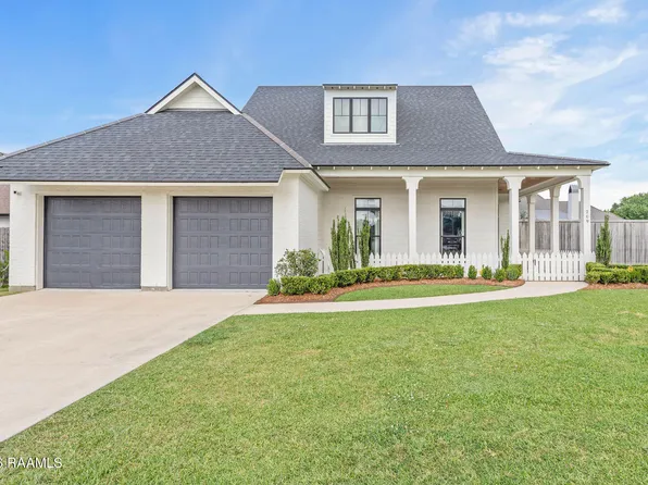 209 Oats Dr, Lafayette, LA 70508