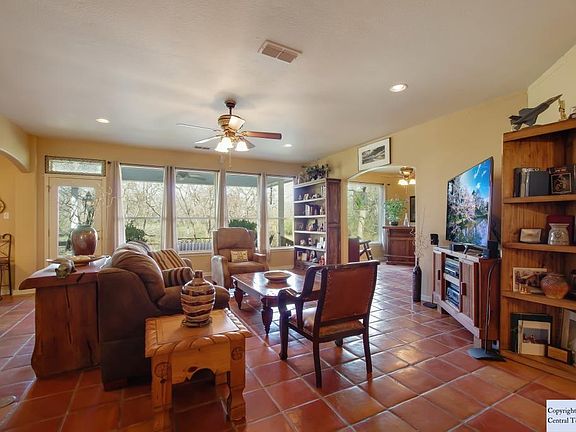 5th image of 50 River Oak Dr