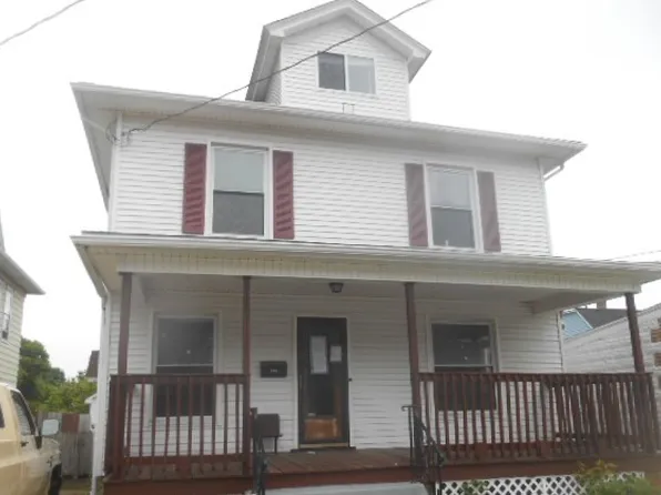 714 W 23rd St, Erie, PA 16502