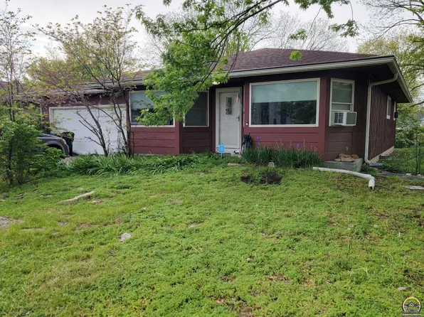 5316 SW 15th Ct, Topeka, KS 66604