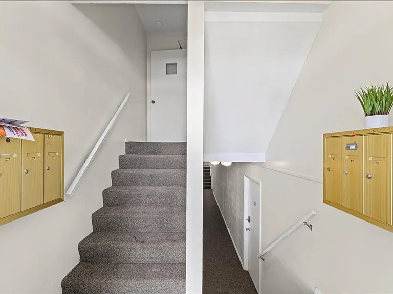 339 Riley Dr — Photo 24
