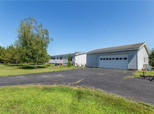 20222 Burton Rd, Sackets Harbor, NY 13685