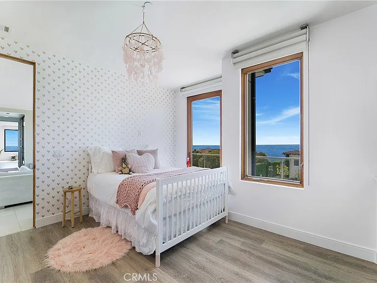 875 Avenida Salvador — Photo 24