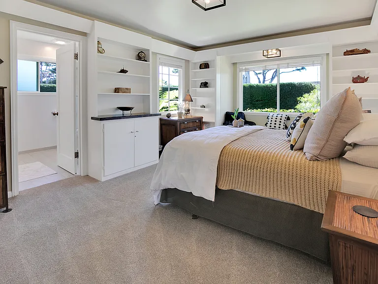 26224 Hilltop Pl — Photo 26