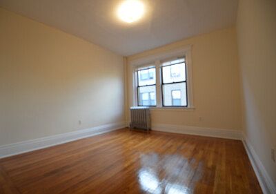 5th image of 33 Park Dr #18