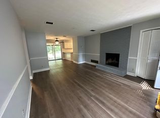 2729 Scott Mill Ln, Jacksonville, FL 32223