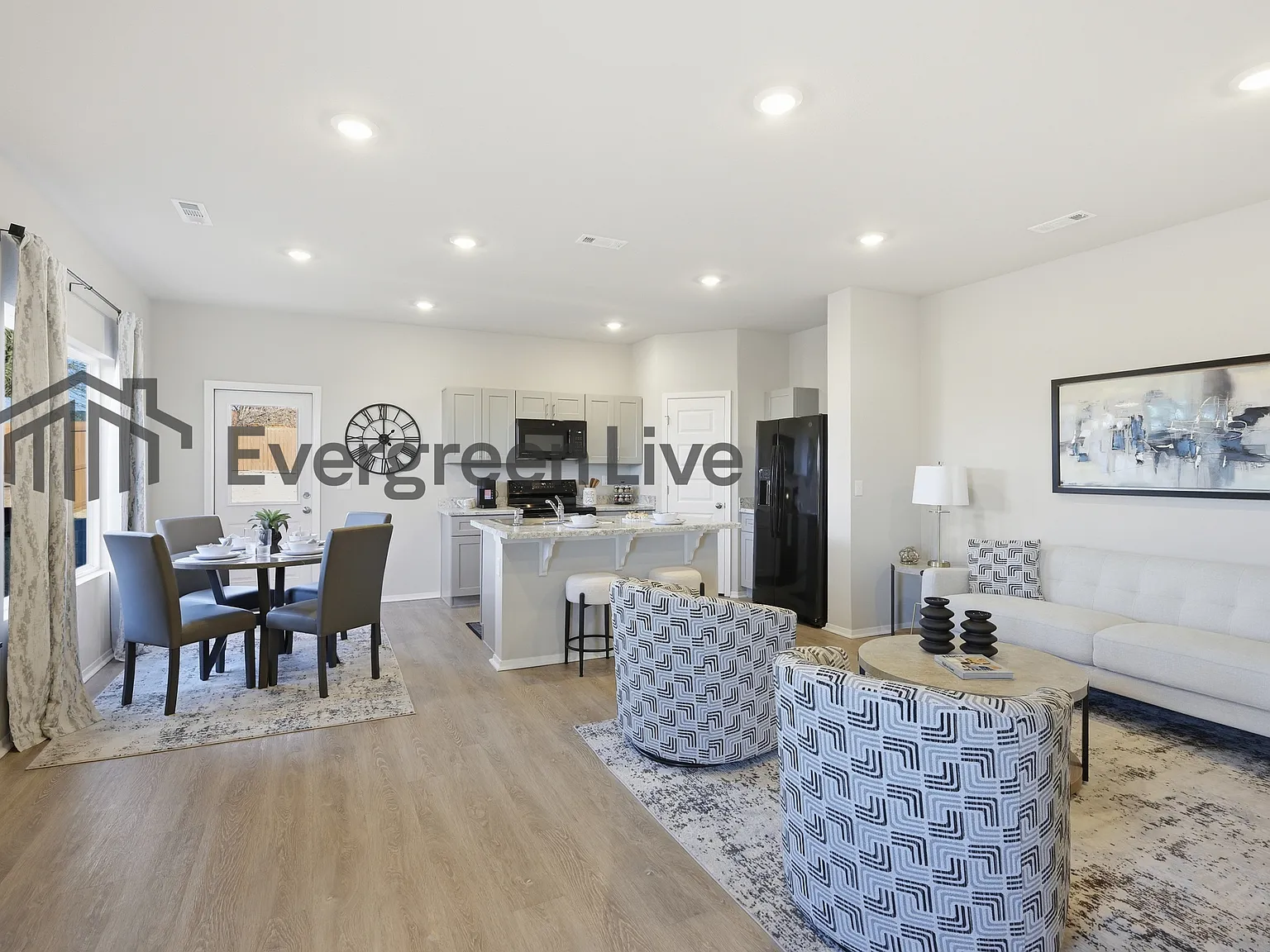 3 bed, 3.0 bath, 1430 sqft, $1,395 — Photo 1