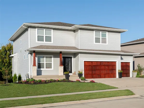 60 Abigail Ln, Waukee, IA 50263
