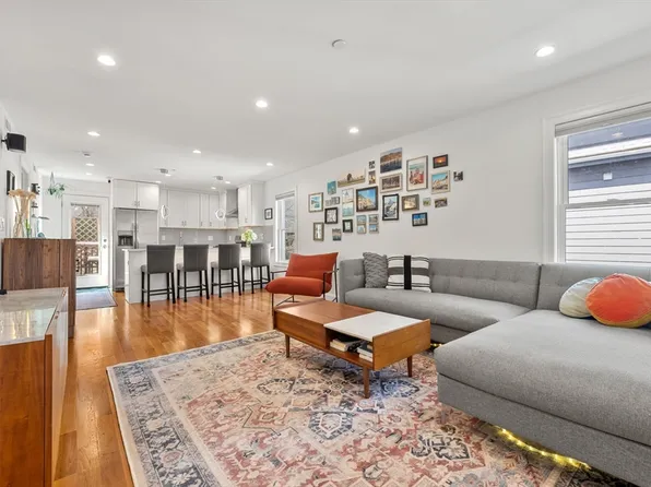 134 Heath St #3, Somerville, MA 02145