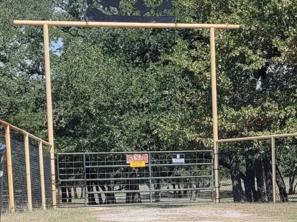 1631 Erwin Rd, Poolville, TX 76487