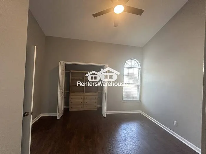 144 Waters Edge Ln — Photo 13