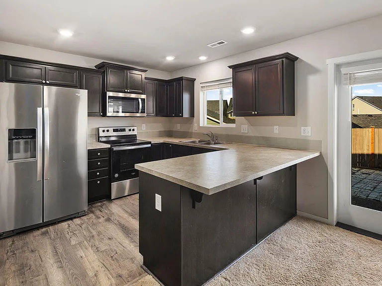 10737 184th St E — Photo 23