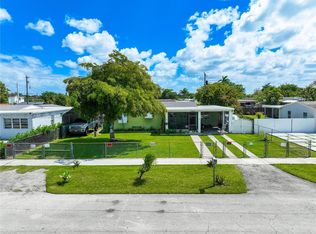 1560 NE 12th St, Homestead, FL 33033