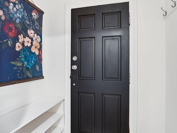 5th image of 10 Spruce St
