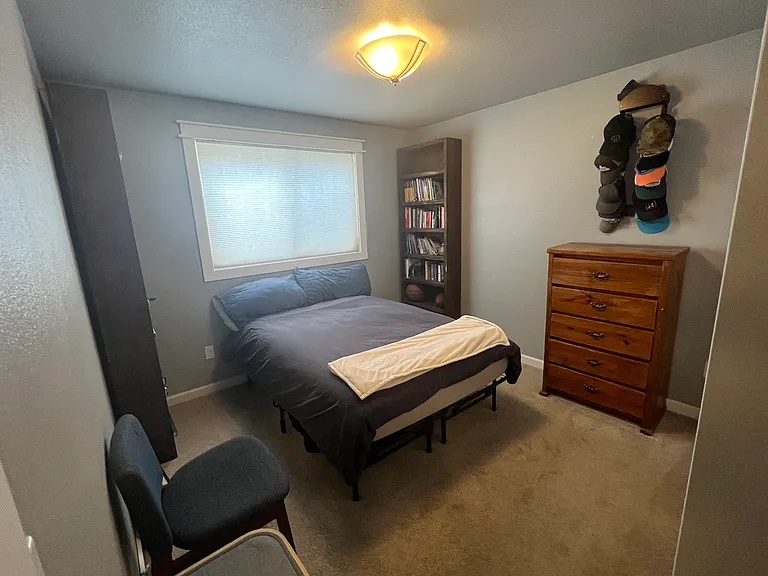 1670 E Melody St — Photo 13