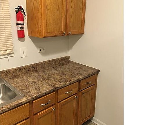 4th image of 1686 Downs Dr APT 3