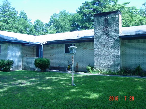 3rd image of 808 W Walton Blvd Hwy 11 W #808 W.