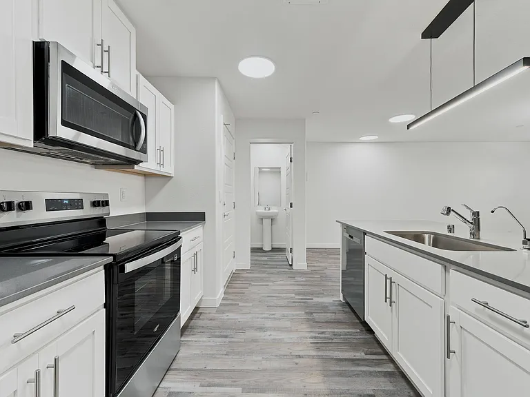 9673 Horseshoe Canyon St — Photo 19