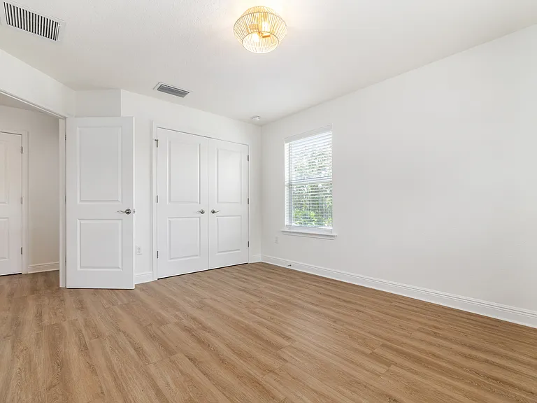 2806 Sanders Dr — Photo 17