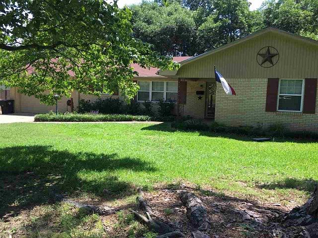 1st image of 3332 Lynnwood Dr