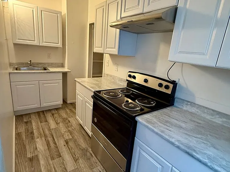 5008 N Nelson St — Photo 5