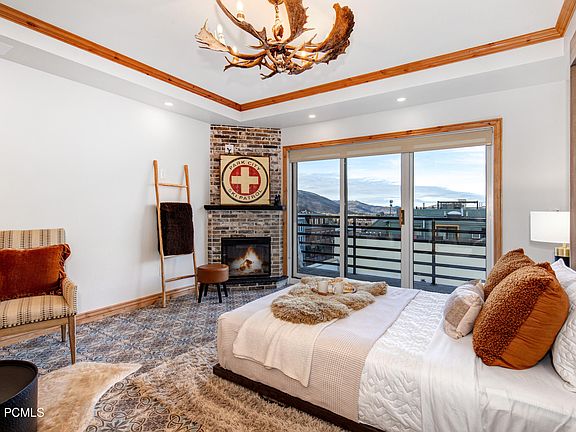 5th image of 580 Main St #509