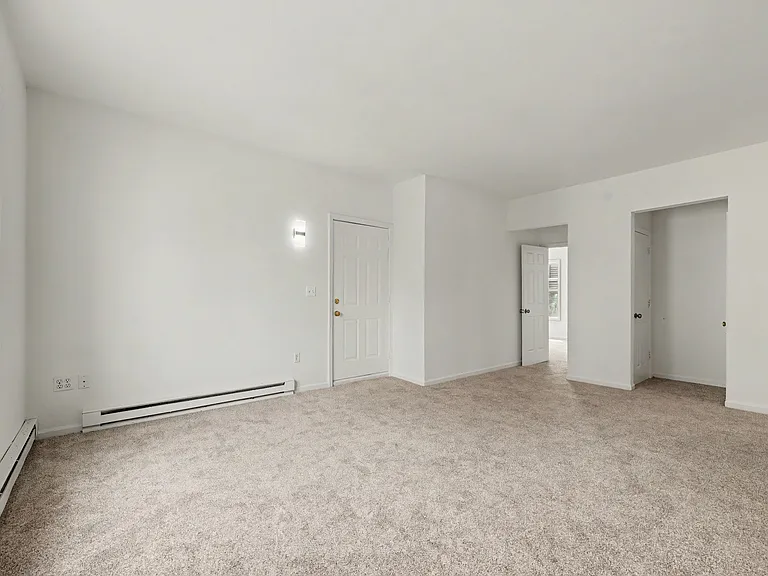 2 S New St #2 — Photo 20