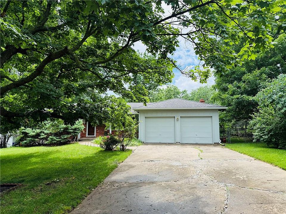 1st image of 11719 W 54th St