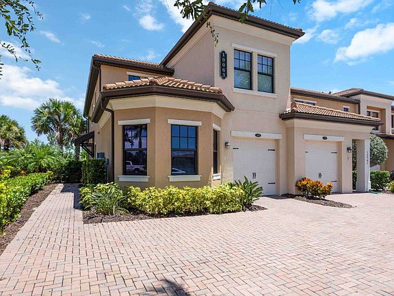 3rd image of 10063 Crooked Creek Dr Unit 101