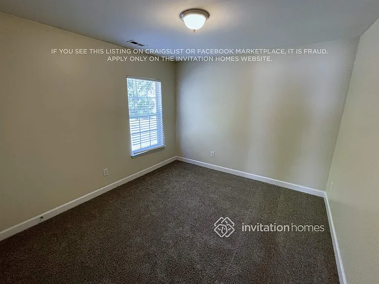 974 Ramsgate Dr SW — Photo 8