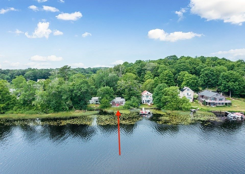 1st image of 2 Gregory Island Ln