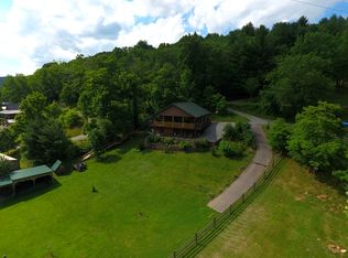 3564 Old River Ln, Independence, VA 24348