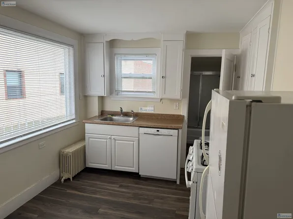 (undisclosed Address), Watertown, MA 02472