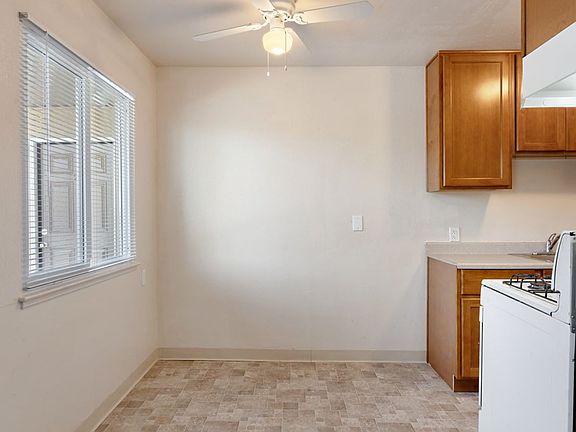 5th image of 7630 Lockwood St #1