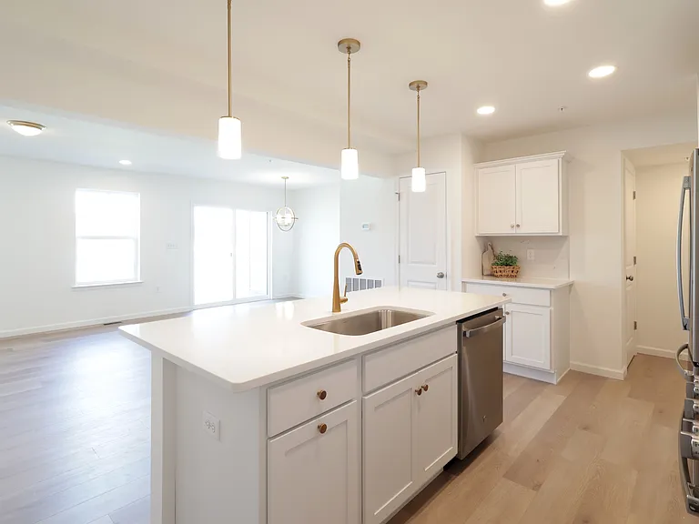 155 Bristlewood Ln — Photo 9