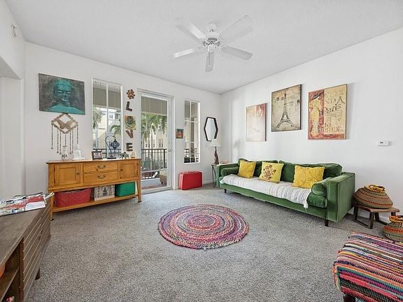 3rd image of 533 NE 3rd Avenue #242