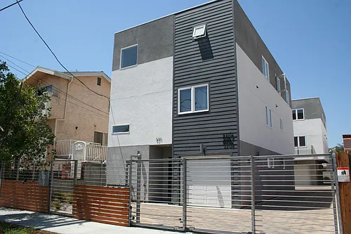 5311 N Riverton Ave #5311 Photo 1