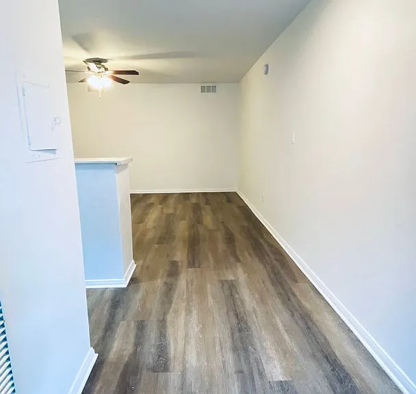 6736 Cleon Ave — Photo 69