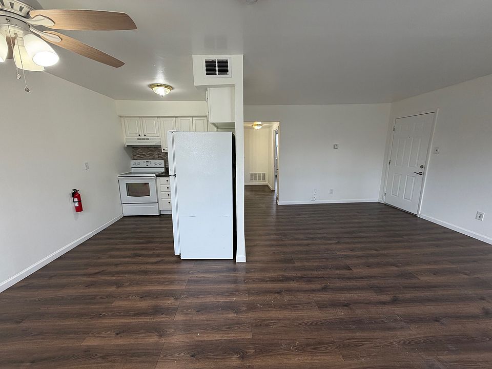1st image of 227 Whiteland Ave