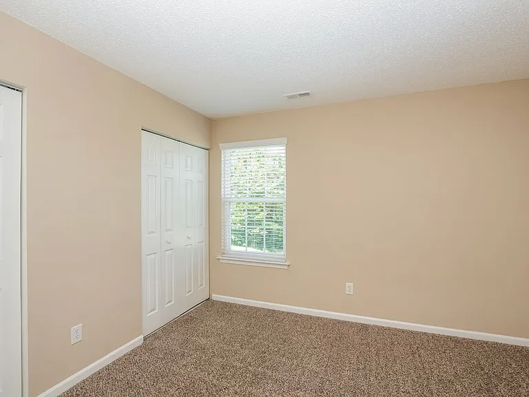 6629 Rustic View Ct — Photo 15