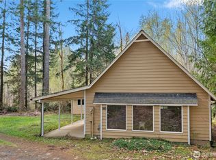 380 N Duckabush Dr E, Hoodsport, WA 98548
