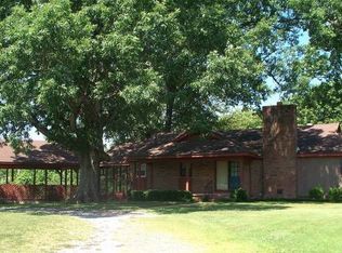 14 Dunbar Rd, Russellville, AL 35654