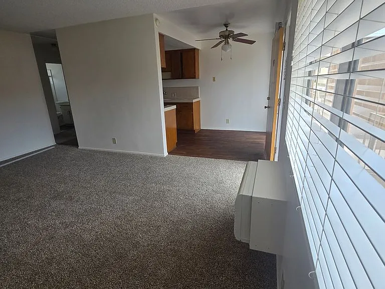 6308-6312 Newlin Ave — Photo 4