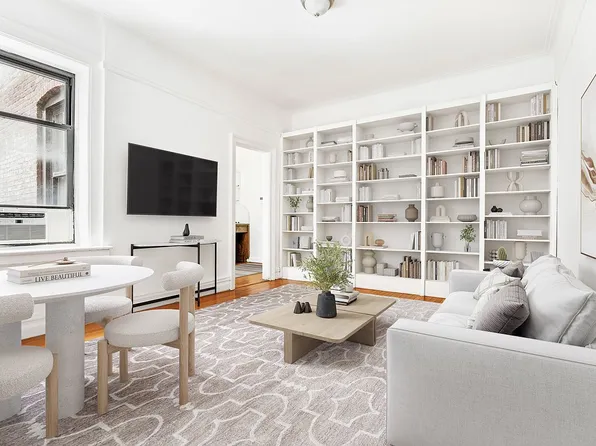 130 W 16th St APT 3, New York, NY 10011