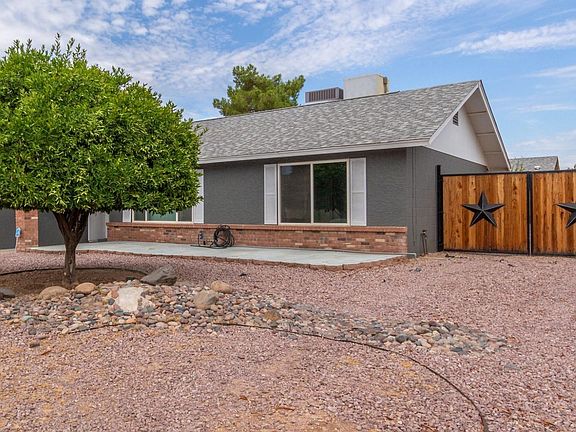 2nd image of 8602 W Diana Ave