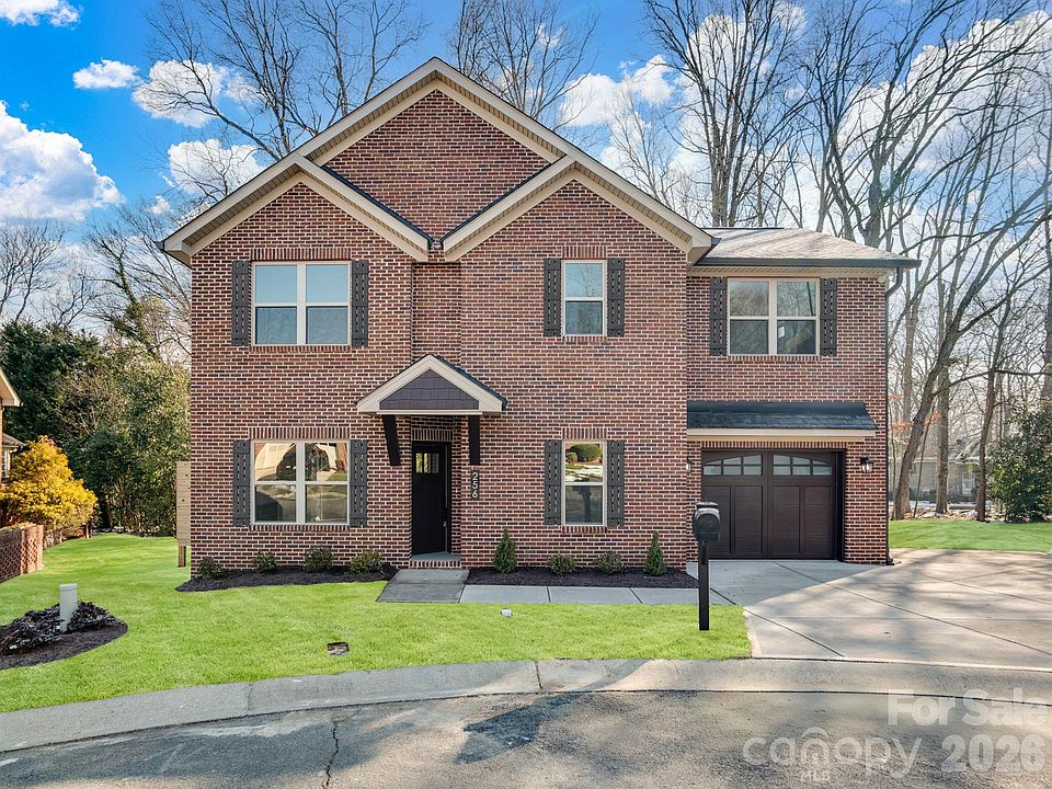 1st image of 256 Morrow Ct NE