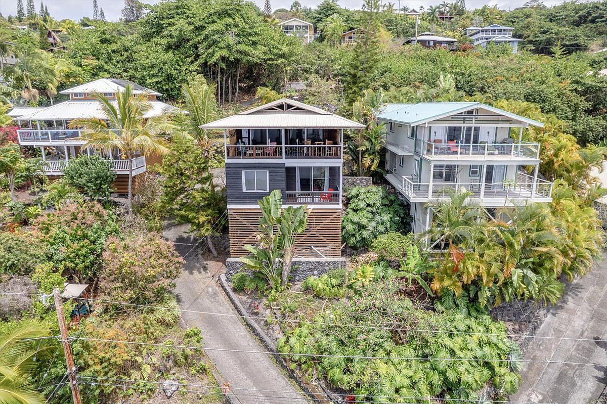87-3194 Carissa Rd, Captain Cook, HI 96704 | Zillow